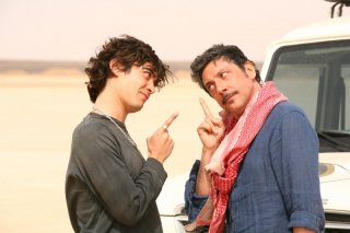 Riccardo Scamarcio e Sergio Castellitto in una sequenza della commedia Italians, diretta da Giovanni Veronesi