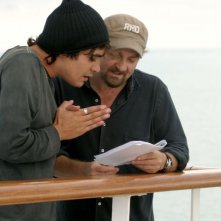 Riccardo Scamarcio e il regista Giovanni Veronesi sul set del film Italians