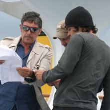 Sergio Castellitto, il regista Giovanni Veronesi e Riccardo Scamarcio sul set del film Italians