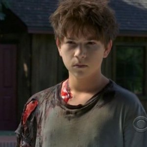Una scena dell'episodio Life on the Line della quarta stagione del serial Ghost Whisperer