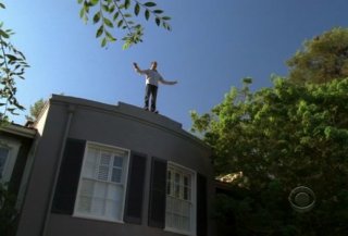 Una sequenza dell'episodio Life on the Line della quarta stagione del serial Ghost Whisperer
