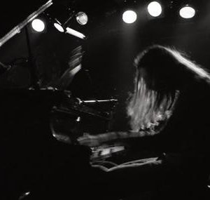 Stefano Lentini durante un concerto all'Alpheus di Roma, nel 2004
