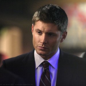 Jensen Ackles è Dean Winchester nell'episodio Sex and Violence di Supernatural