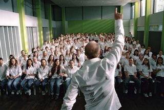 Una scena del film L'onda