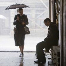 Kate Winslet e David Kross in una scena del film The Reader