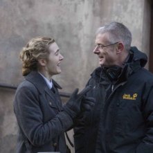 Kate Winslet e il regista Stephen Daldry sul set del film The Reader