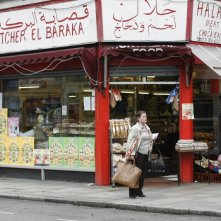 Brenda Blethyn in una sequenza del film London River