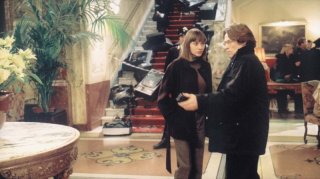 Christiane Paul e Willem Dafoe nel film La polvere del tempo (I skoni tou hronou)
