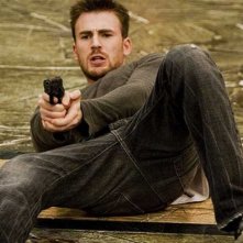 Chris Evans in una scena del film Push