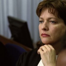 Kerry Fox in una scena del film Storm