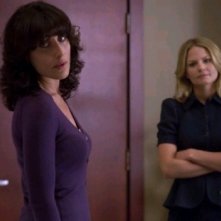 Lisa Edelstein E Jennifer Morrison In Una Scena Dell Episodio Big Baby Di Dr House Medical Division 103884