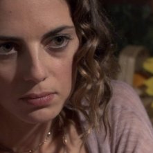 Regina Orioli in una scena del film Una notte blu cobalto