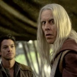 Craig Horner e Bruce Spence in una scena dell'episodio 'Brennidon' della prima stagione della serie tv 'Legend of the Seeker'