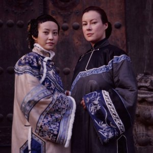 Hao Lei e Jennifer Tilly nel film Empire Of Silver (Baiyin Diguo)