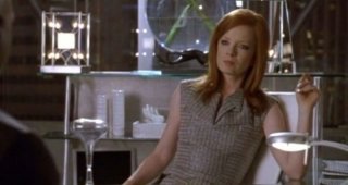 Shirley Manson in una scena dell'episodio Desert Cantos di The Sarah Connor Chronicles