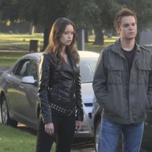 Thomas Dekker e Summer Glau in una scena dell'episodio Desert Cantos di The Sarah Connor Chronicles