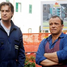 Claudio Amendola e Max Tortora in una scena de I Cesaroni 3