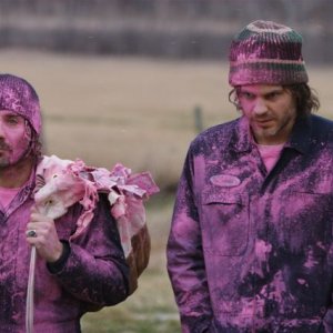 Timothy Olyphant e Stephen Eric McIntyre nel film High Life