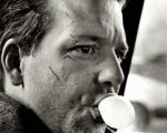 Mickey Rourke, un killer in confessionale