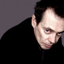 Steve Buscemi fotografo in Rage
