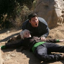 Brea Grant e Greg Grunberg in una scena di Trust and Blood della terza stagione di Heroes