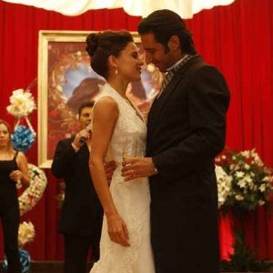 Elena Anaya sposa felice in Solo quiero caminar