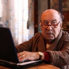 Enzo Cannavale in una scena dell'episodio 'La testa a posto' del film I mostri oggi