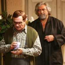 Giorgio Panariello e Diego Abatantuono in una scena dell'episodio 'Padri e figli' del film I mostri oggi