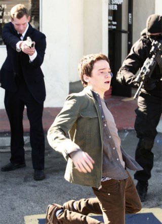 Dan Byrd in una scena di Building 26 dalla terza stagione di Heroes