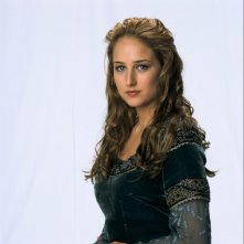 Leelee Sobieski in una foto promozionale del film In the Name of the King