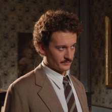 Dario Costa è Angelo Amato nel film Quell'estate felice