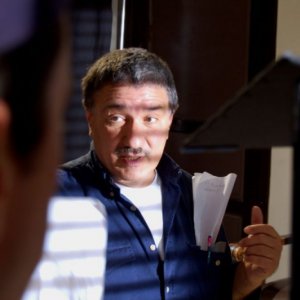 Il regista Beppe Cino sul set del film Quell'estate felice