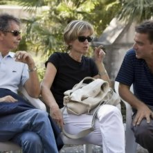 Il produttore Riccardo Tozzi, la sceneggiatrice Cristina Comencini e il regista Enzo Monteleone sul set del film Due partite