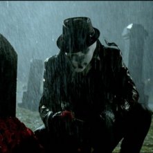 Jackie Earle Haley è Rorschach nel film Watchmen