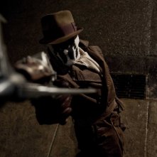Jackie Earle Haley interpreta Rorschach nel film Watchmen, diretto da Zack Snyder