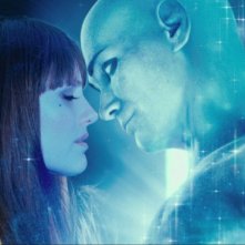 Malin Akerman e Billy Crudup in una scena del film Watchmen