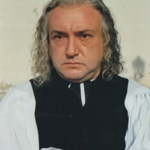 Federico Torre in una scena de Il resto di niente