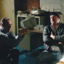 Gaetano Amato e Federico Torre in una sequenza del serial La squadra