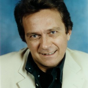 Una immagine di Antonio Covatta