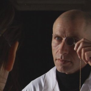 Vitaliano Trevisan in una scena del film Dall'altra parte del mare