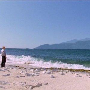 Una scena dell'episodio The Life and Death of Jeremy Bentham di Lost