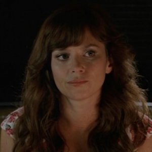 Anna Friel  in un momento dell'episodio 'Il Tarassaco' della serie tv Pushing Daisies