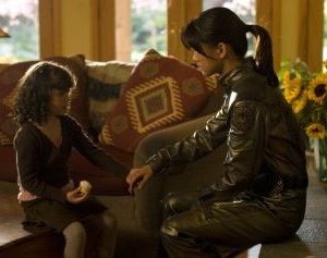 Grace Park in una scena dell'episodio 'Someone to Watch Over Me' della quarta stagione di Battlestar Galactica