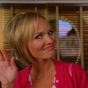 Kristin Chenoweth in una scena dell'episodio 'Il Piccione' della serie tv Pushing Daisies