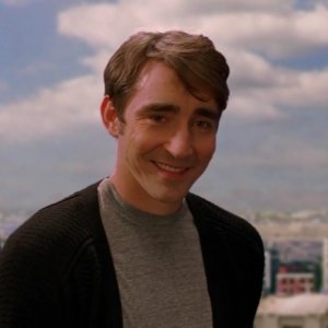 Lee Pace in una scena dell'episodio 'Il Piccione' della serie tv Pushing Daisies