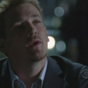 Una scena dell'episodio 'Kill me if you can' della serie tv CSI: Crime Scene Investigation
