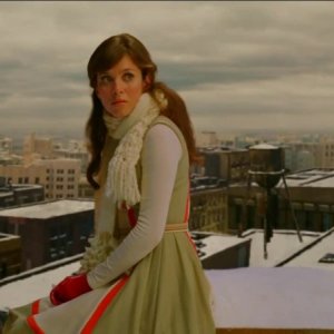 Anna Friel in un momento dell'episodio 'Corpo Surgelato' della serie tv Pushing Daisies
