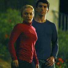 Hayden Panettiere e Justin Baldoni in una scena du Exposed dalla terza stagione di Heroes