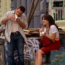 Lindsay Price E Carlos Ponce Nell Episodio Chapter Nine Help Della Serie Lipstick Jungle 107482