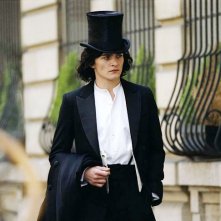 Rupert Friend nei panni del debole Cherì